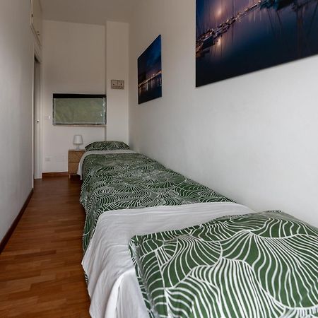 "Casa Incantevole" Fronte Mare Pescara - Appartamento Via Buozzi المظهر الخارجي الصورة